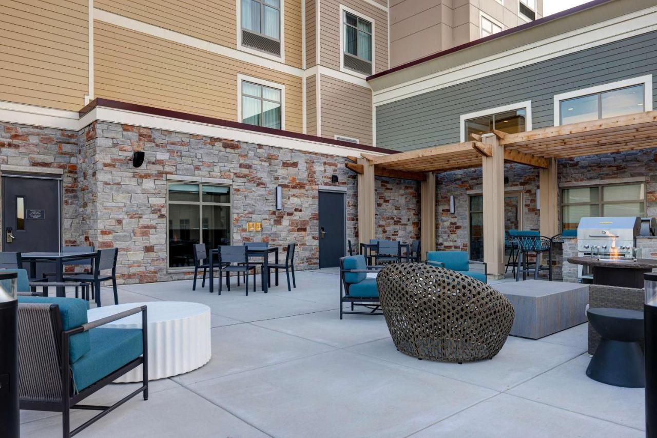 Homewood Suites By Hilton Oak Creek Milwaukee Exterior foto