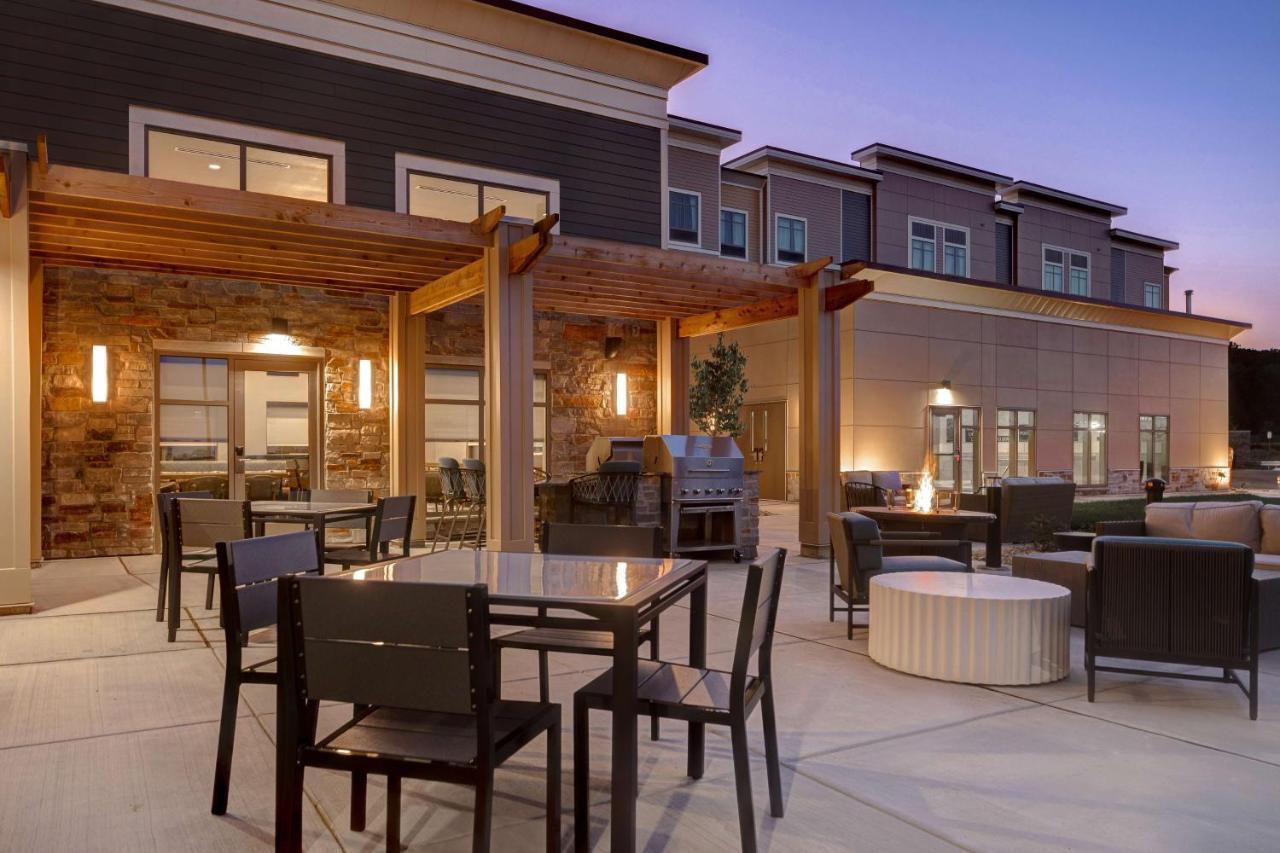 Homewood Suites By Hilton Oak Creek Milwaukee Exterior foto